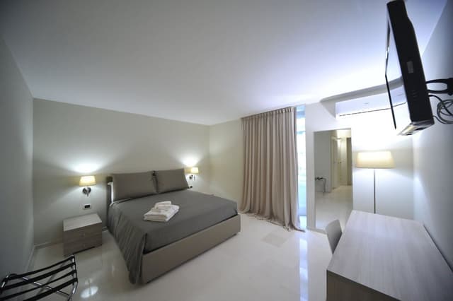 Superior Room, City View