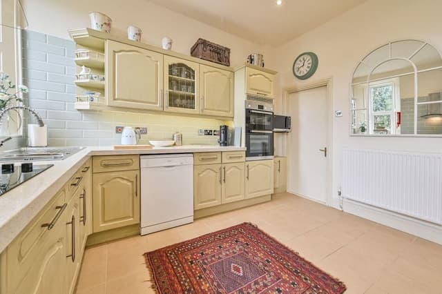 Luxury House, Ensuite, Garden View ((Three Bedroom))