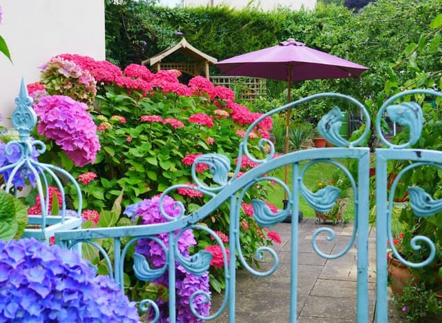 Luxury House, Ensuite, Garden View ((Three Bedroom))