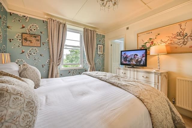 Luxury House, Ensuite, Garden View ((Three Bedroom))