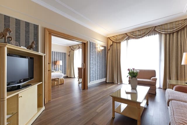 Suite