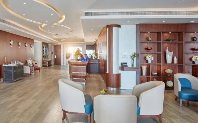 One-Bedroom Apartment with Beach View