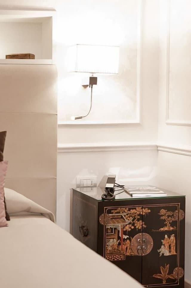 Suite (The Ashbee)