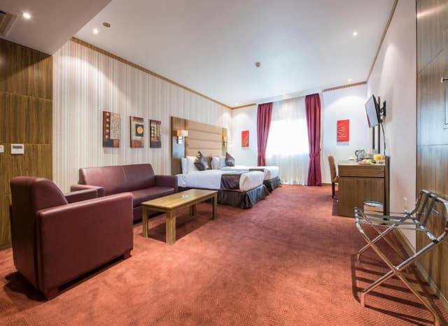 Premium Twin Deluxe Room