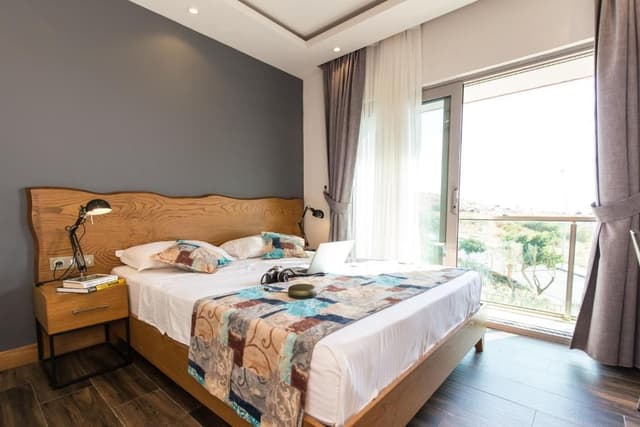 One-Bedroom Apartment with Sea View