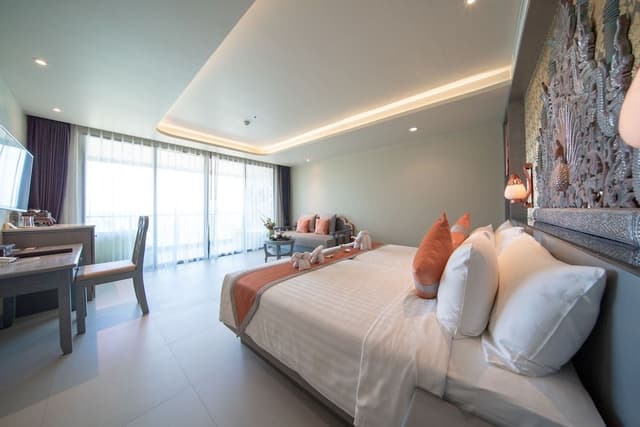 Deluxe Room with Sea View