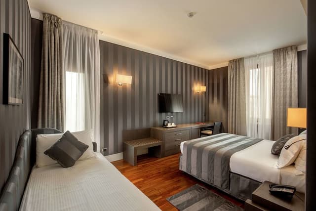 Studio Suite, Terrace