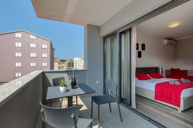 Superior Triple Room