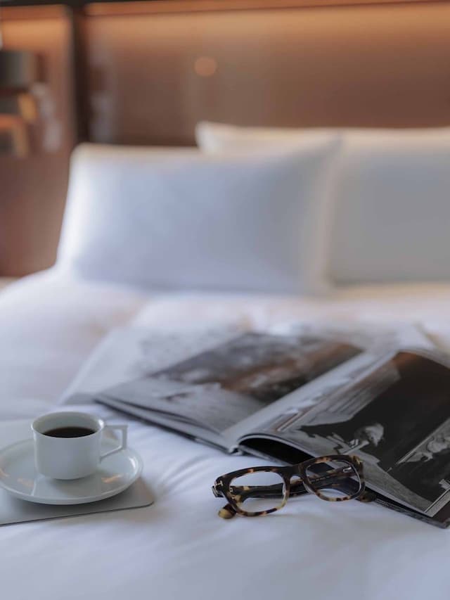 [Single Use] Espacio Suite with Lounge Access, Non Smoking