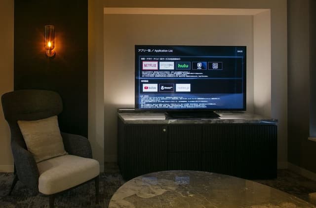 [Single Use] Espacio Suite with Lounge Access, Non Smoking