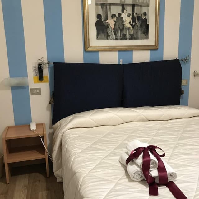 Basic Triple Room