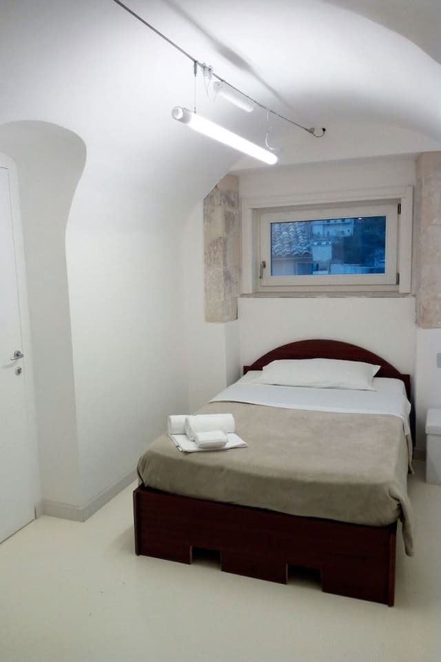 Classic Single Room