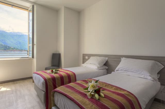 Apartment, 3 Bedrooms, Lake View