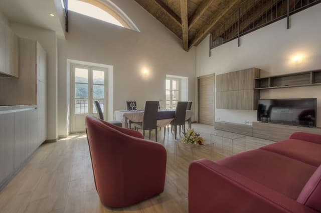 Apartment, 3 Bedrooms, Lake View