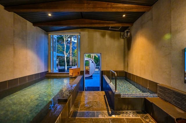 Villa with Garden - Private Zone