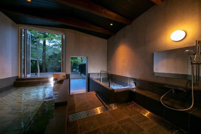 Villa with Garden - Private Zone