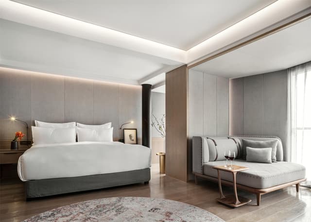 CHAO Connecting 120 Signature + Signature