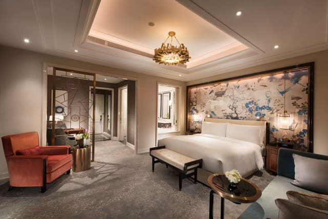 KING DELUXE TIANFU VIEW ROOM