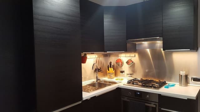 Deluxe Suite, Kitchen