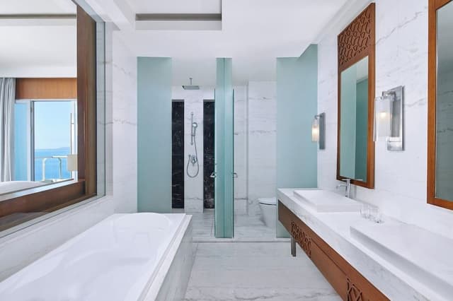 Presidential Suite, 1 King Bed, Sea View