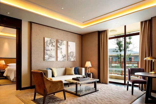 Suite, 1 Bedroom, Balcony, Garden View