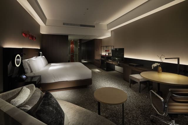 King Deluxe Room