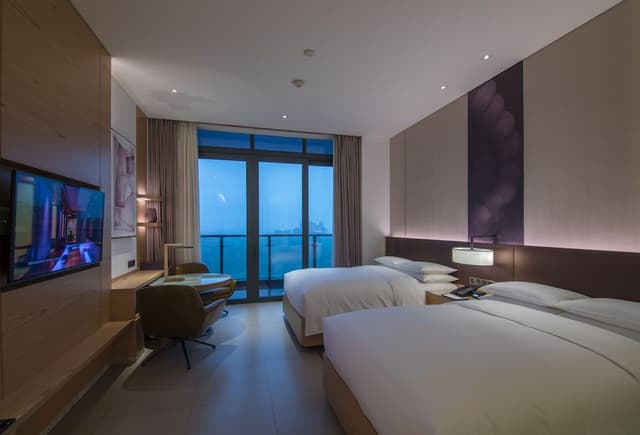 Club Room, 1 Double Bed, Golf View