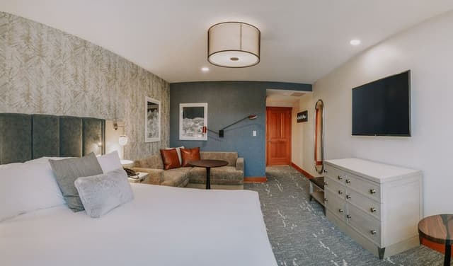 Room, 2 Bedrooms (Summit)