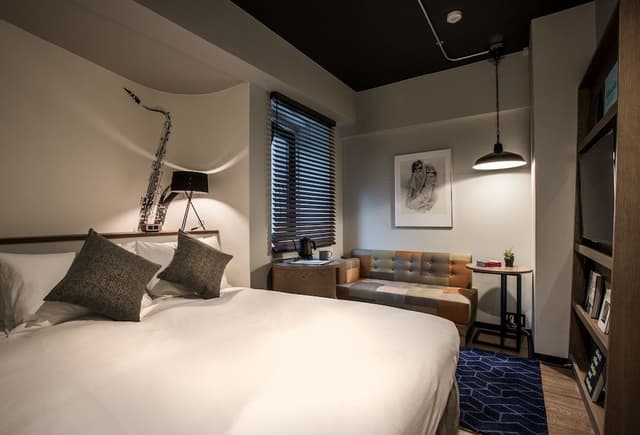 Ramen Breakfast Plan: Deluxe Double Room (2 Adults)