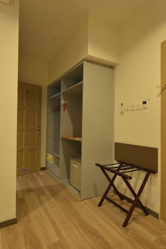 Superior Twin Room (No View)