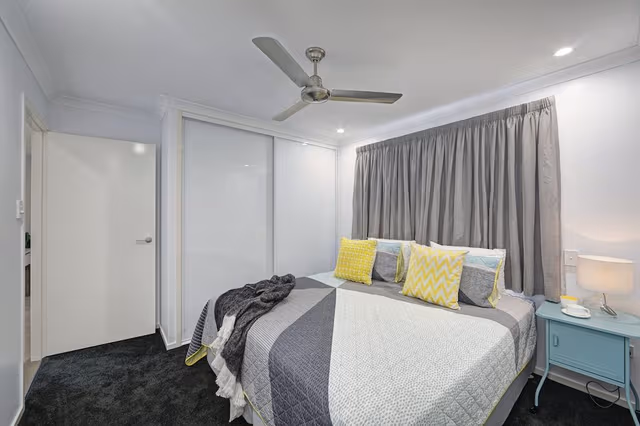 Deluxe Studio, 1 Bedroom, Private Bathroom, Golf View