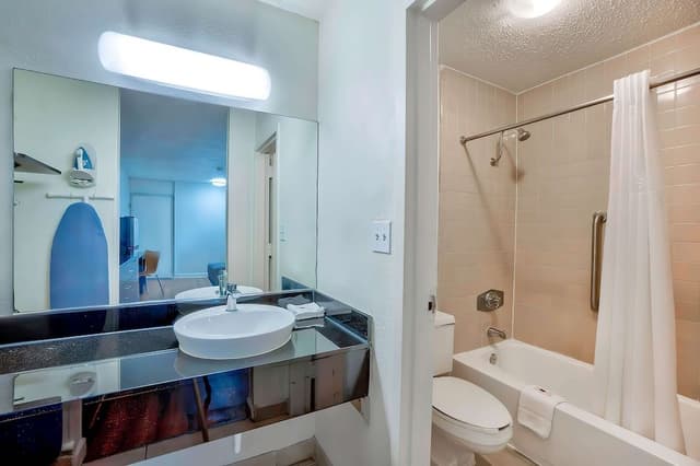 Standard Room, 2 Queen Beds, Non Smoking, Kitchenette