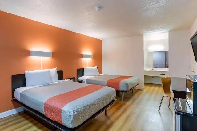 Standard Room, 2 Queen Beds, Non Smoking, Kitchenette