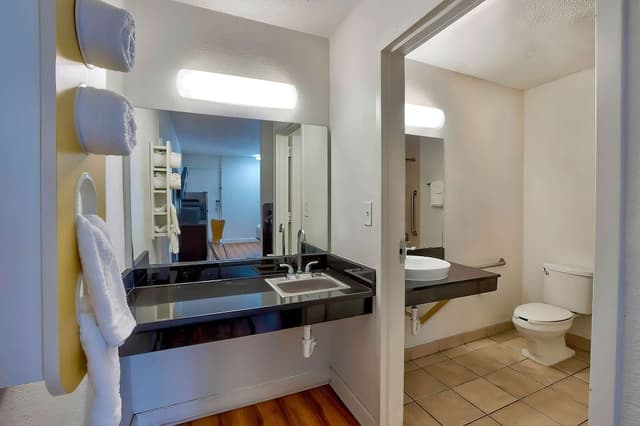 Standard Room, 2 Queen Beds, Non Smoking, Kitchenette
