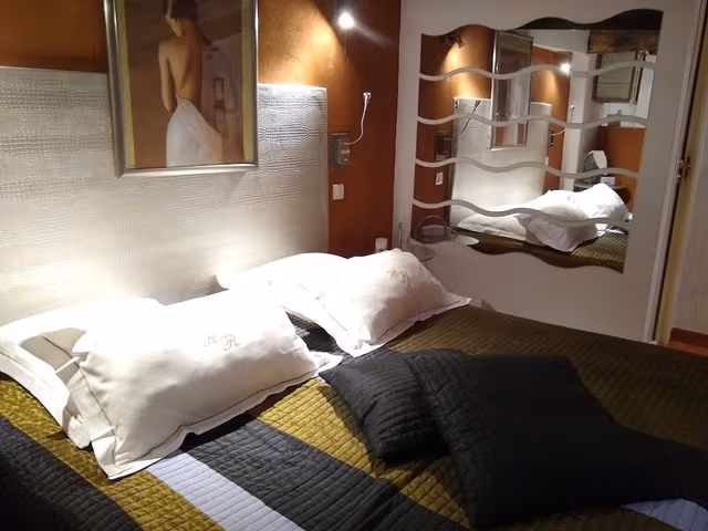 Senior Suite