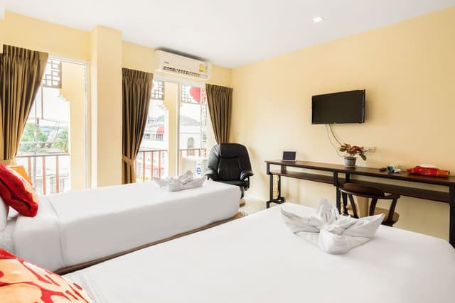 Deluxe Twin Room, 2 Twin Beds, City View