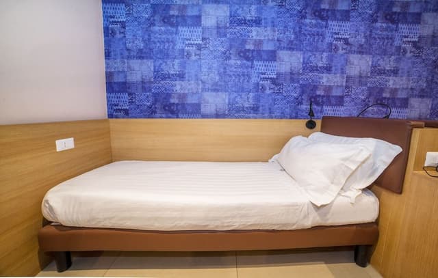 Economy Room, 2 Twin Beds
