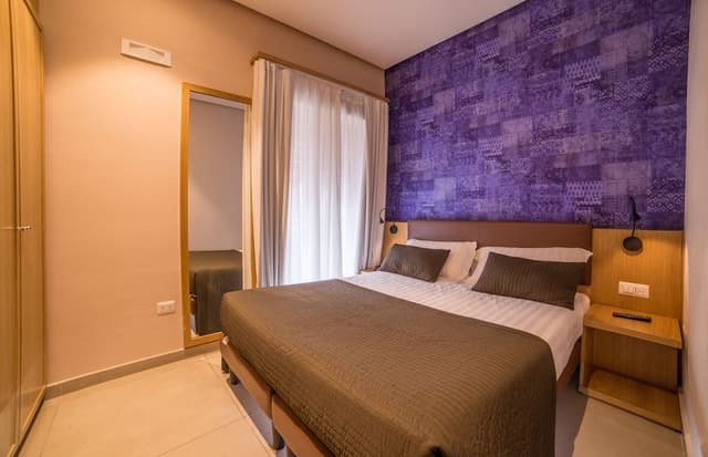 Double Room, Balcony