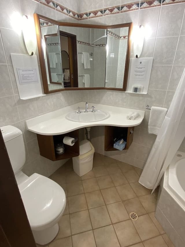 One Bedroom Spa Suite