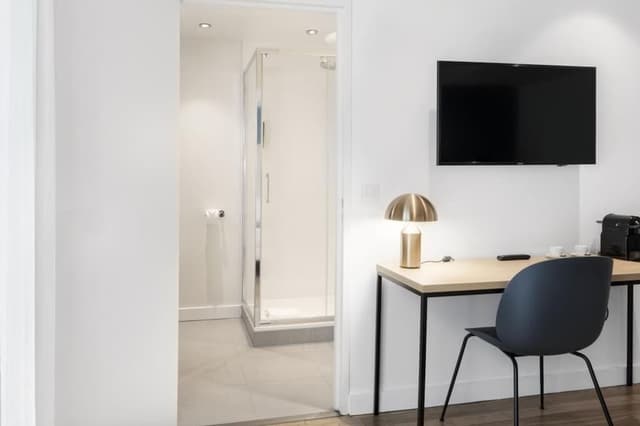 Superior Room, City View