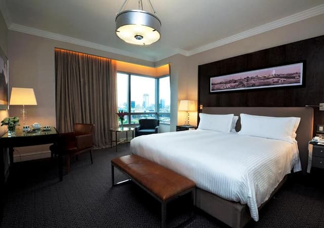 Junior Suite with Canal View