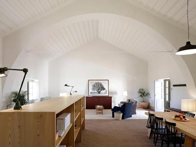 Three-Bedroom House - Barn