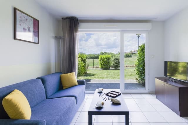 Villa, 2 Bedrooms (for 6 people)