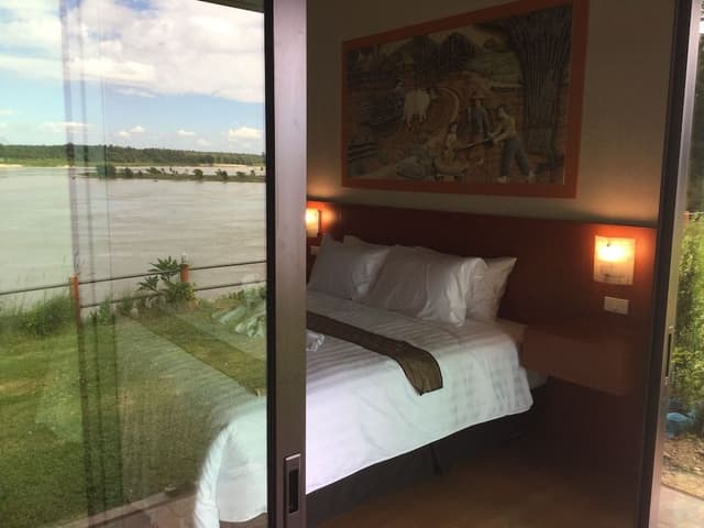 Deluxe Triple Room, River Side