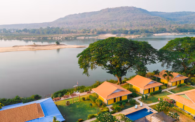 Deluxe Triple Room, River Side
