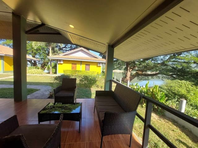 Deluxe Villa