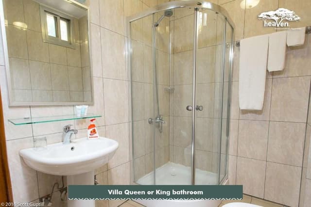 Villa Budget King Room