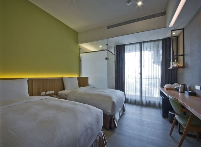 Standard Twin Room