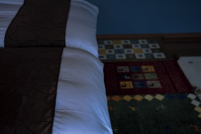 Main Building Modern Twin Bedroom