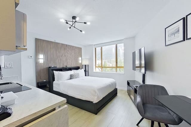 Room (Studio,Mountain View)